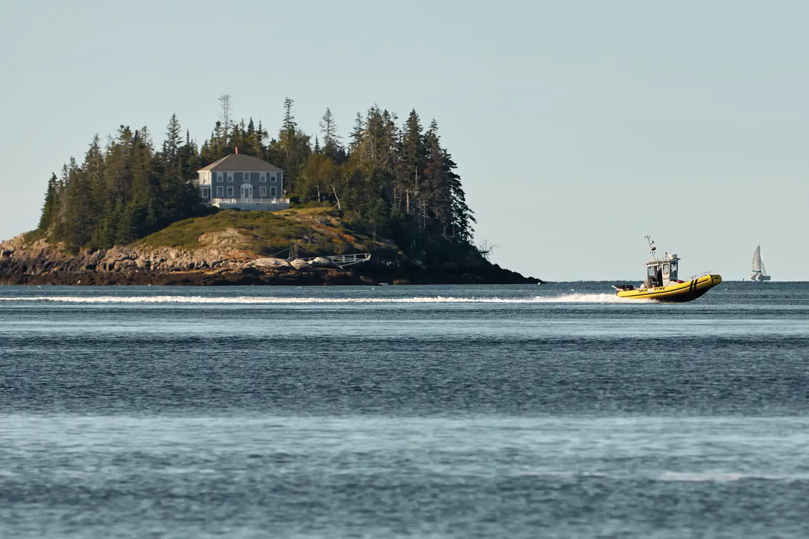 Sea Tow speeding to member to help with boat towing services.